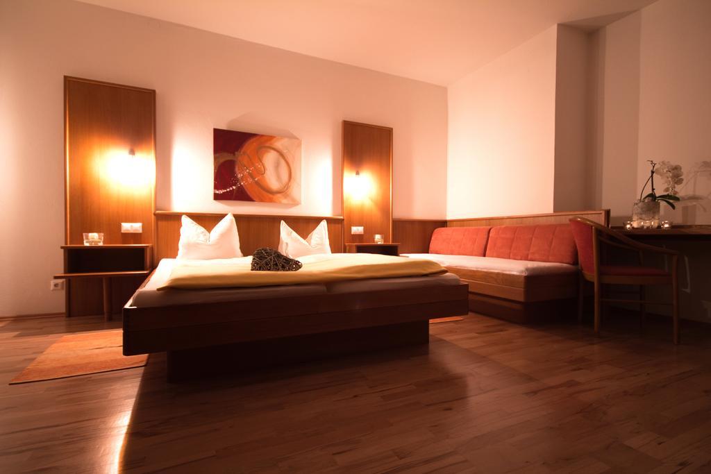 Hotel Restaurant Platzer Gmund in Karnten Quarto foto