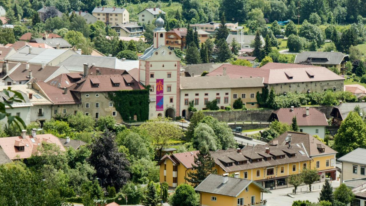 Hotel Restaurant Platzer Gmund in Karnten Exterior foto